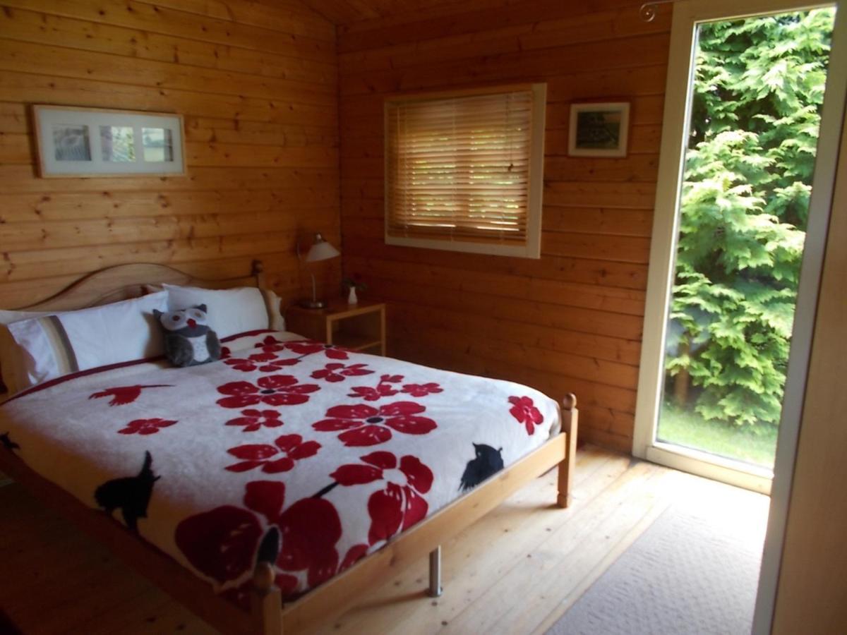 Tudor Lodge With Pool & Bbq Cabin ليسكيرد المظهر الخارجي الصورة