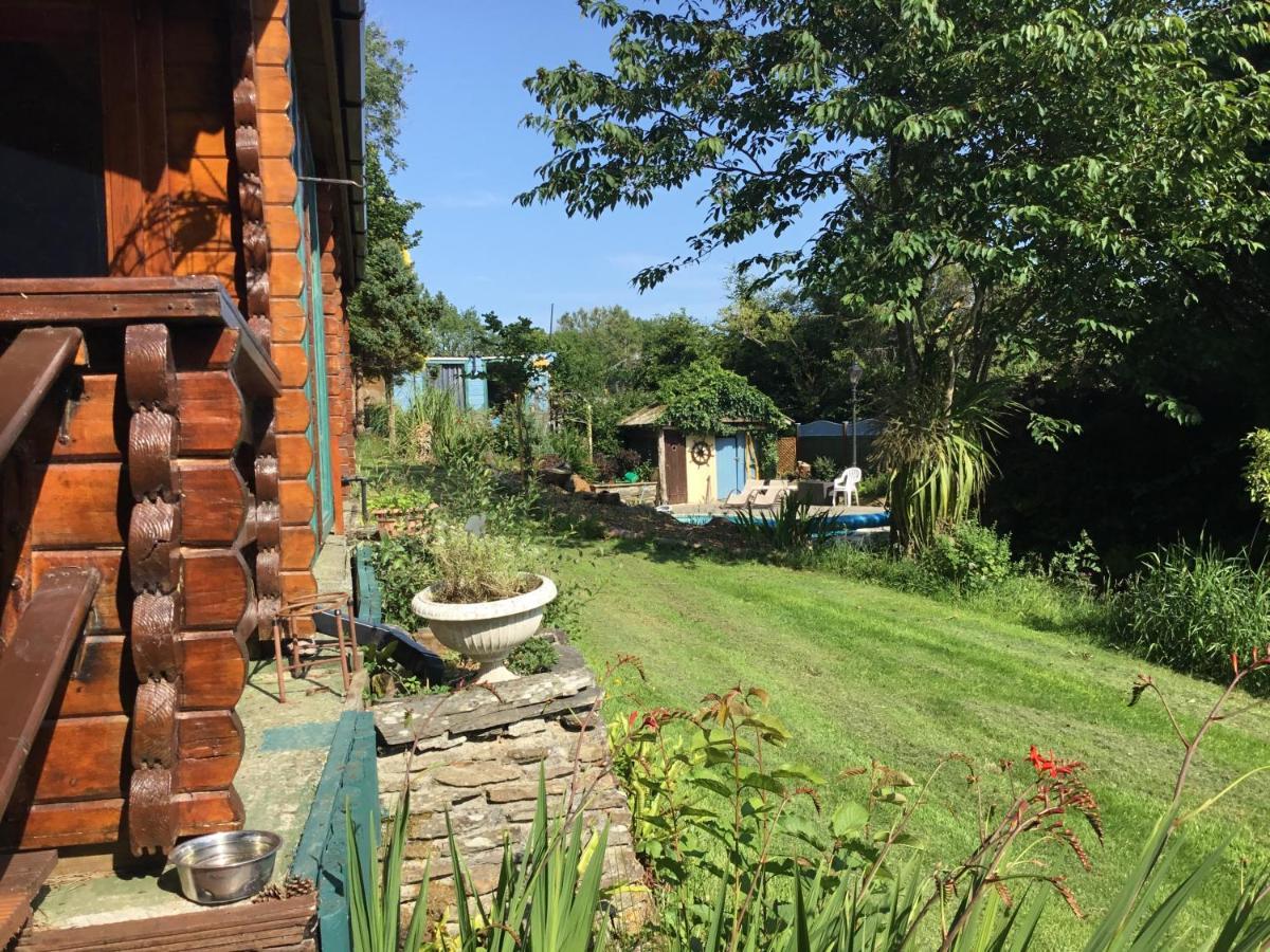 Tudor Lodge With Pool & Bbq Cabin ليسكيرد المظهر الخارجي الصورة